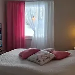 Viihtyisae Saunallinen Rivitalokolmio Apartman Alatornio