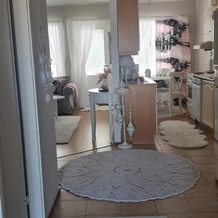 Viihtyisae Saunallinen Rivitalokolmio